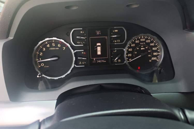 Used Toyota Tundra  Instrument Cluster