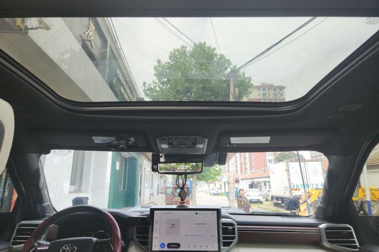 Used Toyota Tundra  Headliner