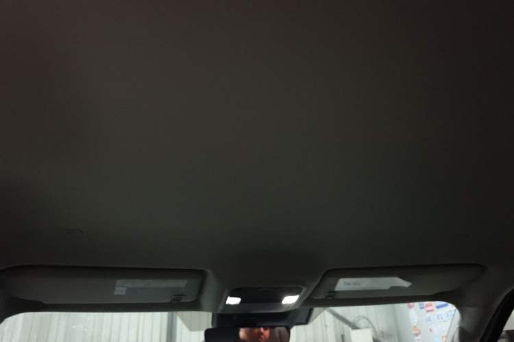 Used Toyota Tundra  Headliner
