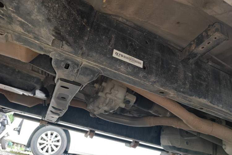 Used Toyota Tundra  Chassis Front Left