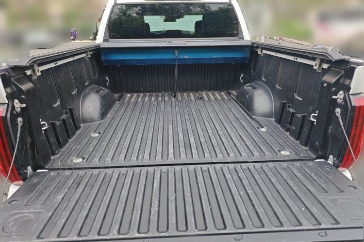 Used Toyota Tundra  Trunk