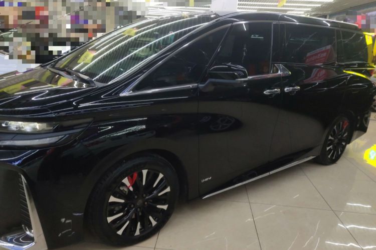 Used Toyota Vellfire 2024 Crown Dual-Engine 2.5L Supreme Executive Edition Left Side
