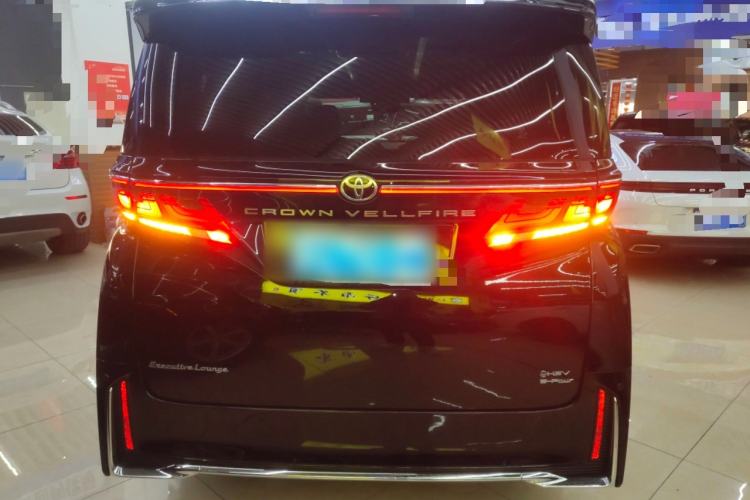 Used Toyota Vellfire 2024 Crown Dual-Engine 2.5L Supreme Executive Edition Rear