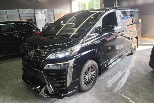 Used Toyota Vellfire 2019 Dual-Engine 2.5L HV Luxury Edition