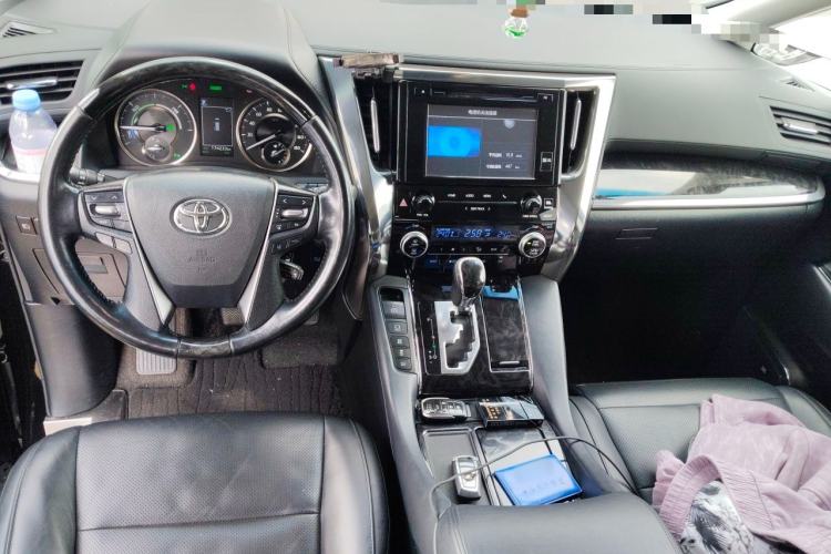 Used Toyota Vellfire 2019 Dual-Engine 2.5L HV Luxury Edition Center Console