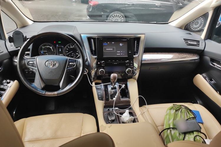 Used Toyota Vellfire 2019 Dual-Engine 2.5L HV Prestige Edition Center Console