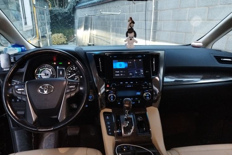 Used Toyota Vellfire 2019 Dual-Engine 2.5L HV Prestige Edition Center Console