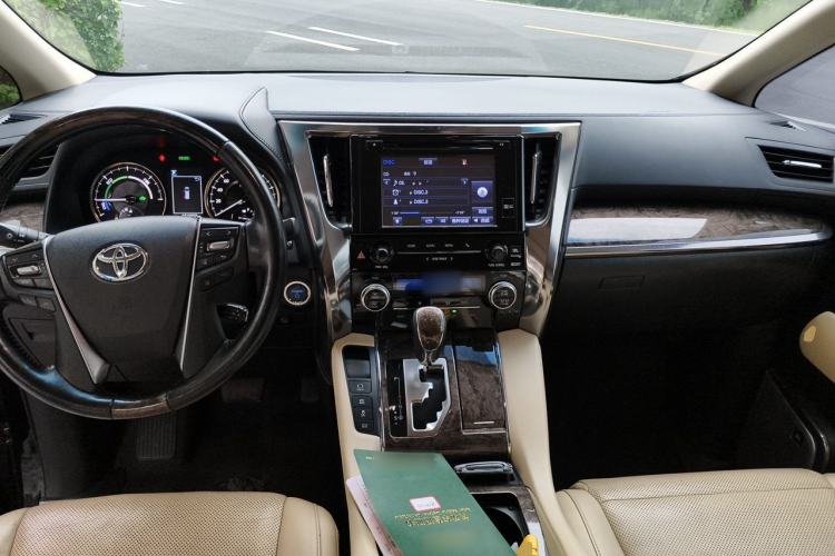 Used Toyota Vellfire 2019 Dual-Engine 2.5L HV Prestige Edition Center Console