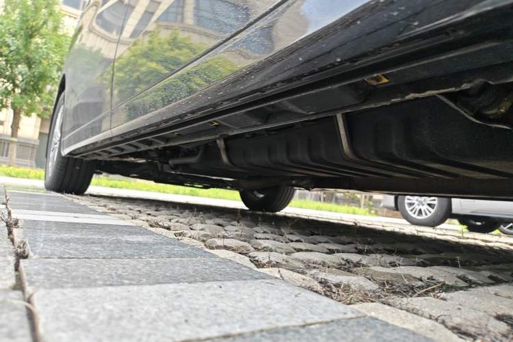 Used Toyota Vellfire 2019 Dual-Engine 2.5L HV Luxury Edition Chassis Rear Left