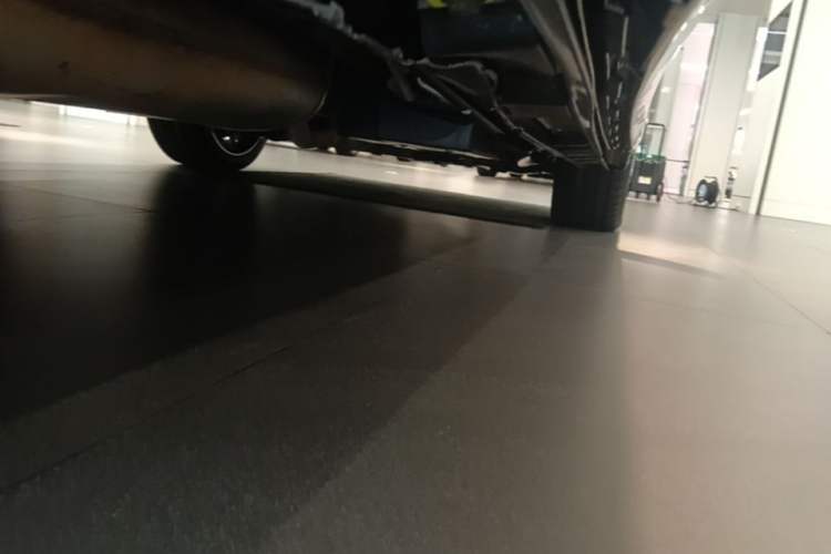 Used Toyota Vellfire 2019 Dual-Engine 2.5L HV Luxury Edition Chassis Rear Right