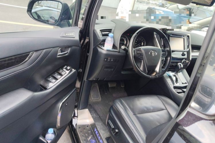Used Toyota Vellfire 2019 Dual-Engine 2.5L HV Luxury Edition Driver Seat