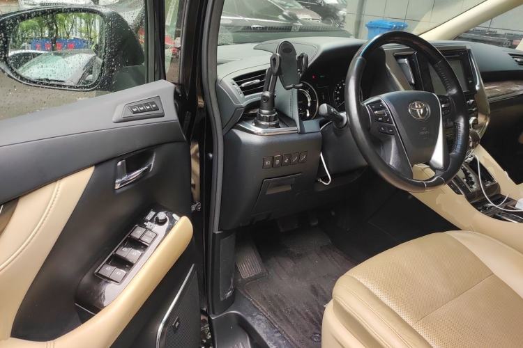 Used Toyota Vellfire 2019 Dual-Engine 2.5L HV Prestige Edition Driver Seat