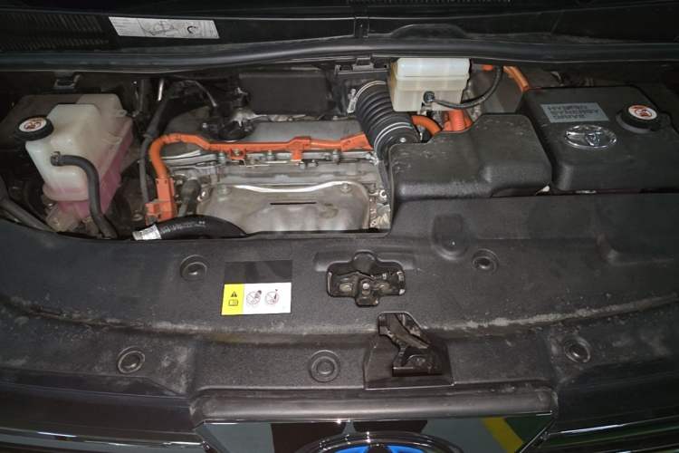 Used Toyota Vellfire 2019 Dual-Engine 2.5L HV Luxury Edition Engine Bay