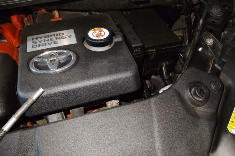 Used Toyota Vellfire 2019 Dual-Engine 2.5L HV Prestige Edition Engine Bay Left