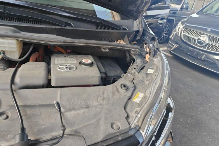 Used Toyota Vellfire 2019 Dual-Engine 2.5L HV Prestige Edition Engine Bay Left