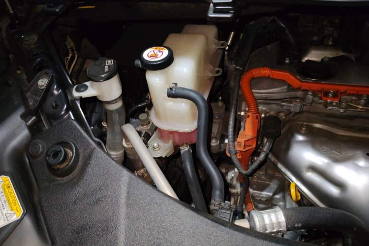 Used Toyota Vellfire 2019 Dual-Engine 2.5L HV Prestige Edition Engine Bay Right