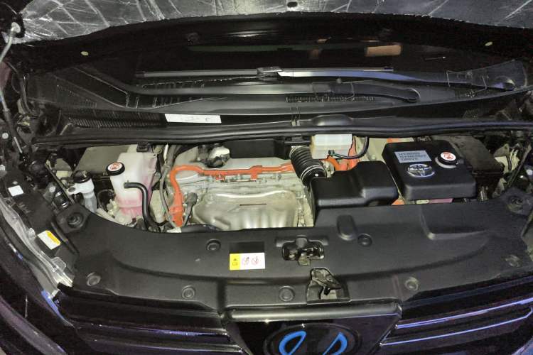 Used Toyota Vellfire 2019 Dual-Engine 2.5L HV Prestige Edition Engine Bay