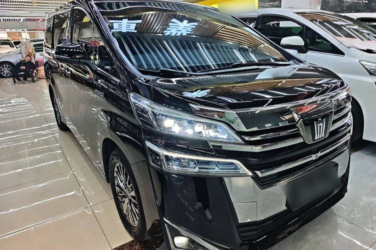 Used Toyota Vellfire 2019 Dual-Engine 2.5L HV Prestige Edition Front Right 45 Deg