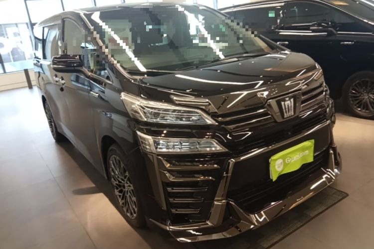Used Toyota Vellfire 2019 Dual-Engine 2.5L HV Luxury Edition Front Right 45 Deg