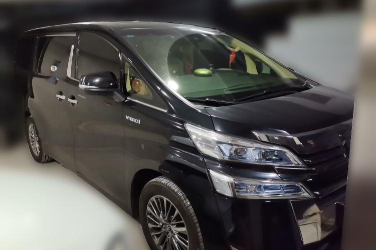 Used Toyota Vellfire 2019 Dual-Engine 2.5L HV Prestige Edition Front Right 45 Deg