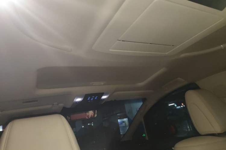 Used Toyota Vellfire 2019 Dual-Engine 2.5L HV Prestige Edition Headliner