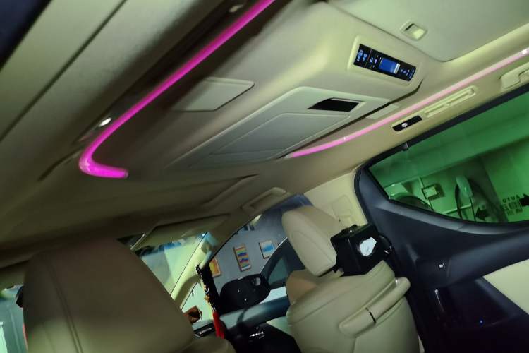 Used Toyota Vellfire 2019 Dual-Engine 2.5L HV Prestige Edition Headliner