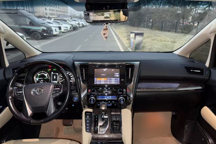 Used Toyota Vellfire 2019 Dual-Engine 2.5L HV Prestige Edition Interior 1