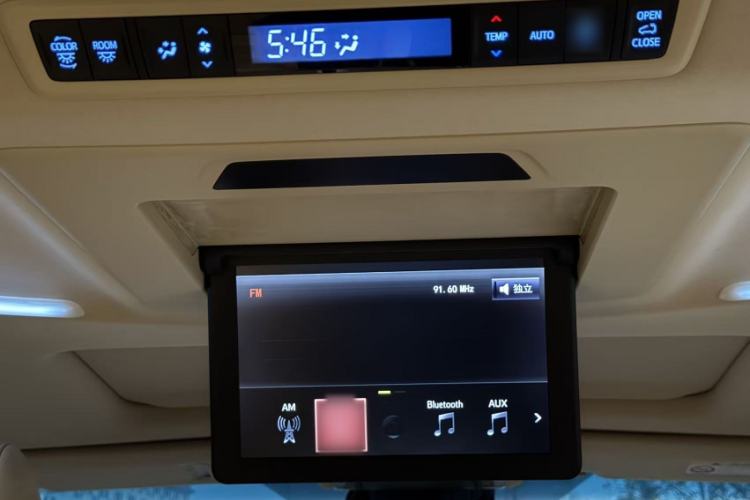 Used Toyota Vellfire 2019 Dual-Engine 2.5L HV Prestige Edition Interior 13