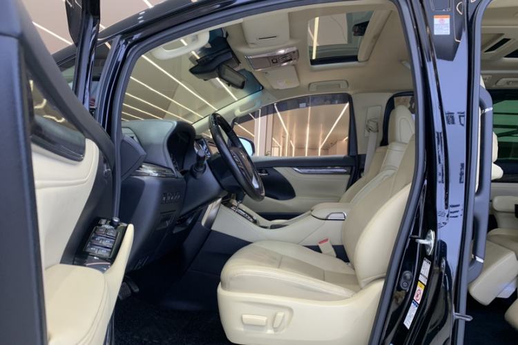 Used Toyota Vellfire 2019 Dual-Engine 2.5L HV Prestige Edition Interior 3