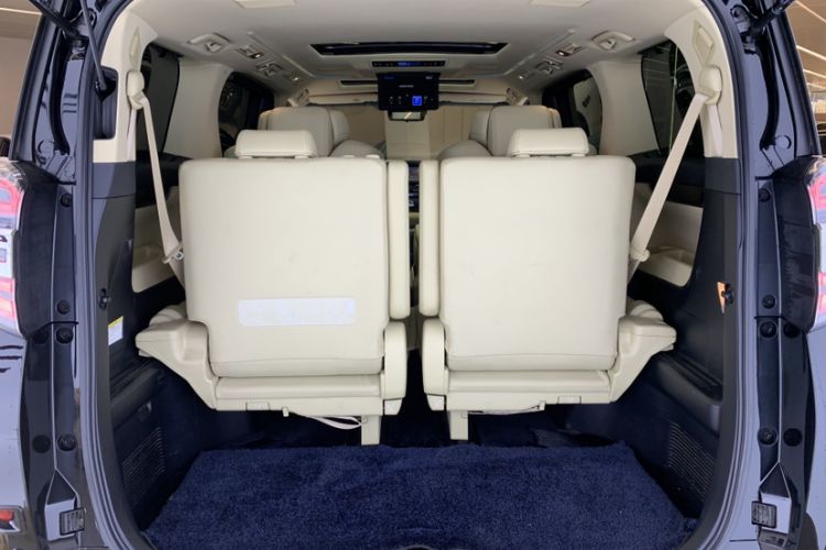 Used Toyota Vellfire 2019 Dual-Engine 2.5L HV Prestige Edition Interior 9