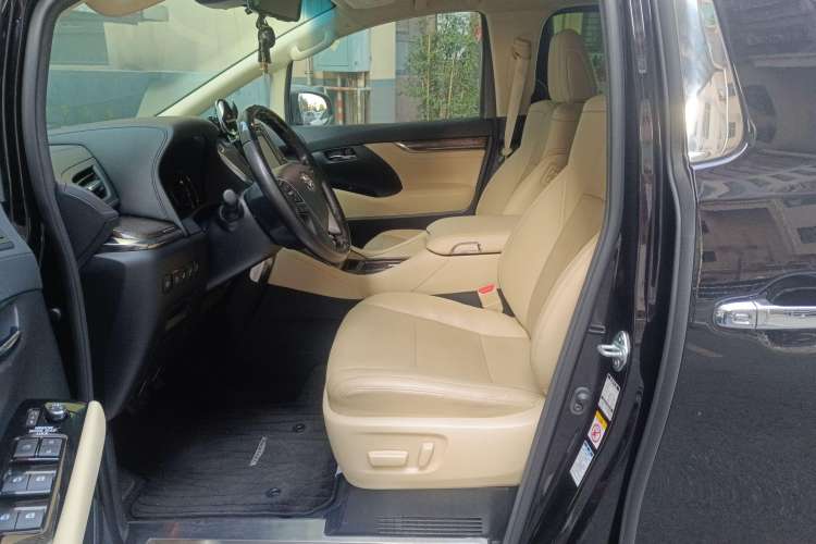 Used Toyota Vellfire 2019 Dual-Engine 2.5L HV Prestige Edition Left Front Seat
