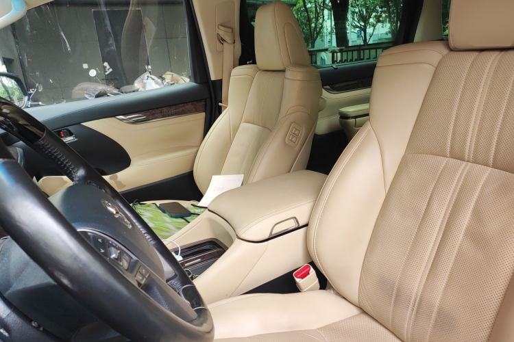 Used Toyota Vellfire 2019 Dual-Engine 2.5L HV Prestige Edition Left Front Seat