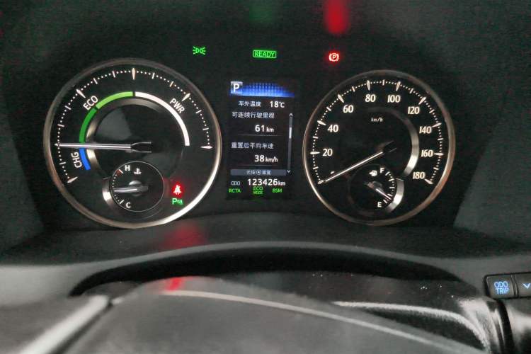 Used Toyota Vellfire 2019 Dual-Engine 2.5L HV Luxury Edition Odometer Close Up