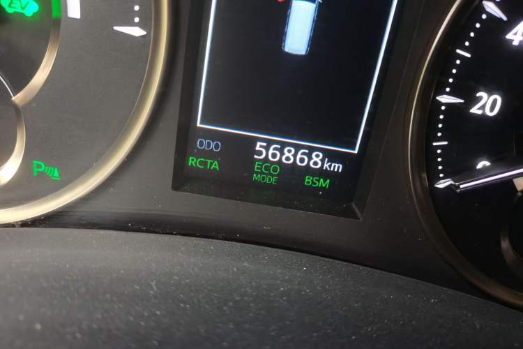Used Toyota Vellfire 2019 Dual-Engine 2.5L HV Prestige Edition Odometer Close Up