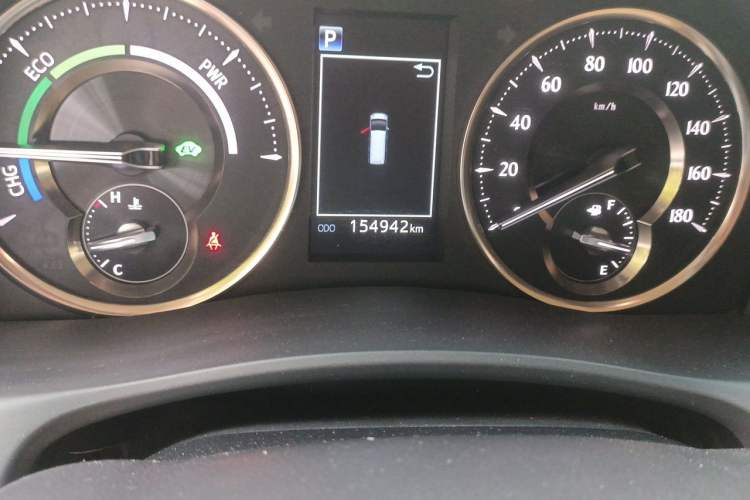 Used Toyota Vellfire 2019 Dual-Engine 2.5L HV Prestige Edition Odometer Close Up