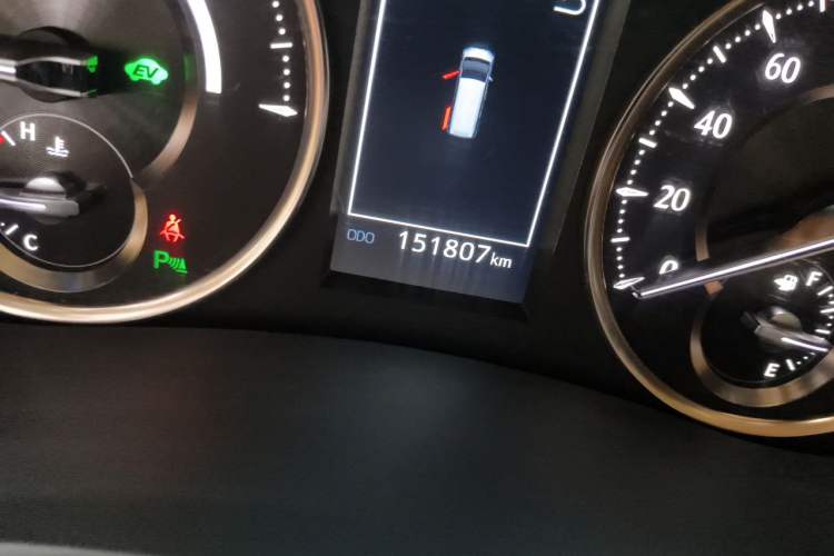 Used Toyota Vellfire 2019 Dual-Engine 2.5L HV Prestige Edition Odometer Close Up