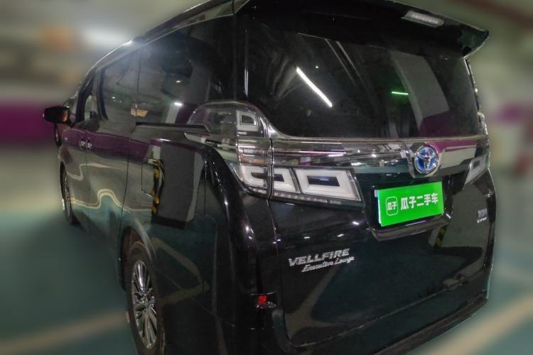 Used Toyota Vellfire 2019 Dual-Engine 2.5L HV Luxury Edition Rear Left 45 Deg