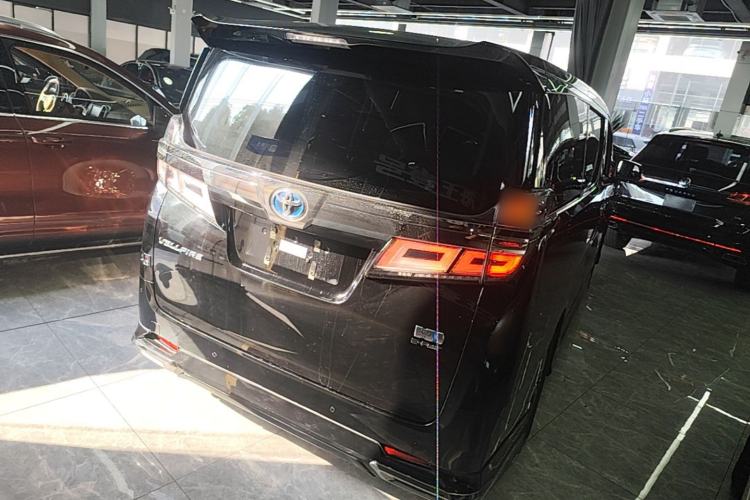 Used Toyota Vellfire 2019 Dual-Engine 2.5L HV Luxury Edition Rear Right 45 Deg