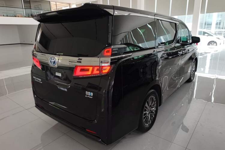 Used Toyota Vellfire 2019 Dual-Engine 2.5L HV Prestige Edition Rear Right 45 Deg