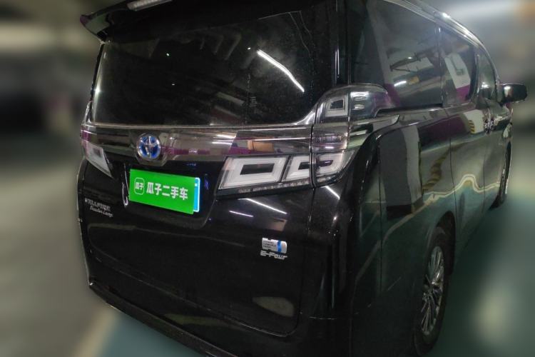 Used Toyota Vellfire 2019 Dual-Engine 2.5L HV Luxury Edition Rear Right 45 Deg