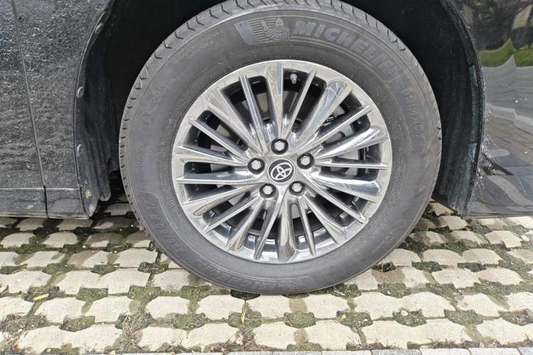 Used Toyota Vellfire 2019 Dual-Engine 2.5L HV Luxury Edition Right Front Wheel Hub