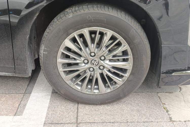 Used Toyota Vellfire 2019 Dual-Engine 2.5L HV Prestige Edition Right Front Wheel Hub