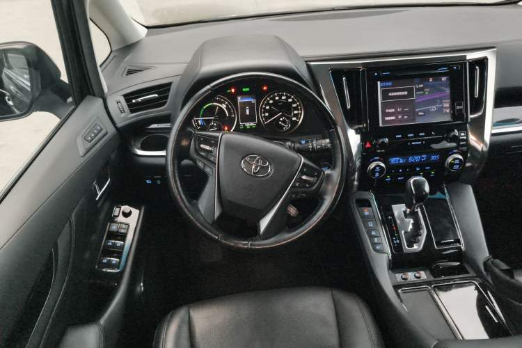 Used Toyota Vellfire 2019 Dual-Engine 2.5L HV Luxury Edition Steering Wheel