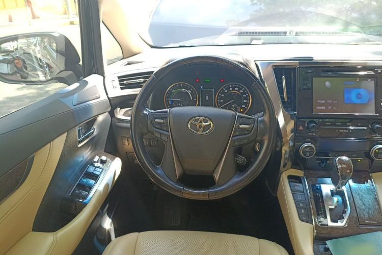 Used Toyota Vellfire 2019 Dual-Engine 2.5L HV Prestige Edition Steering Wheel
