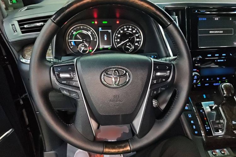 Used Toyota Vellfire 2019 Dual-Engine 2.5L HV Prestige Edition Steering Wheel