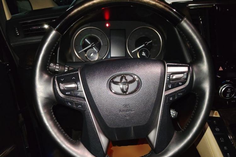 Used Toyota Vellfire 2019 Dual-Engine 2.5L HV Prestige Edition Steering Wheel