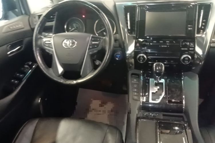Used Toyota Vellfire 2019 Dual-Engine 2.5L HV Luxury Edition Steering Wheel