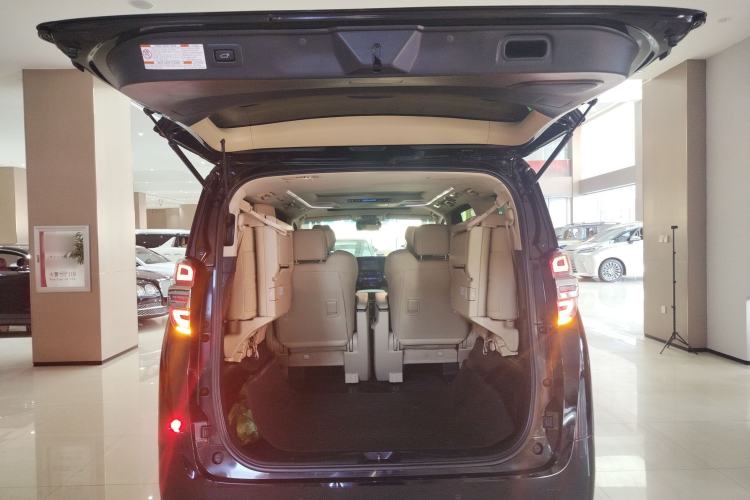 Used Toyota Vellfire 2019 Dual-Engine 2.5L HV Prestige Edition Trunk