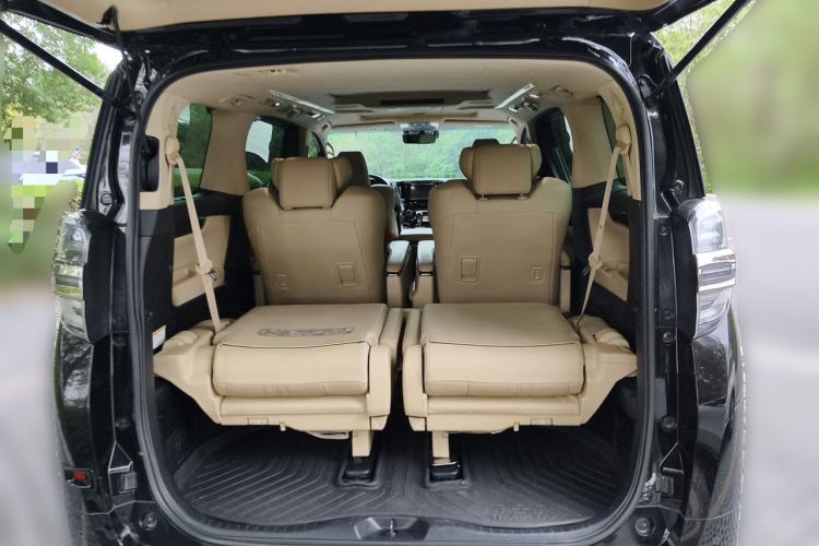 Used Toyota Vellfire 2019 Dual-Engine 2.5L HV Prestige Edition Trunk
