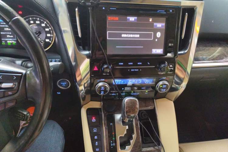 Used Toyota Vellfire 2019 Dual-Engine 2.5L HV Prestige Edition Audio And AC Panel